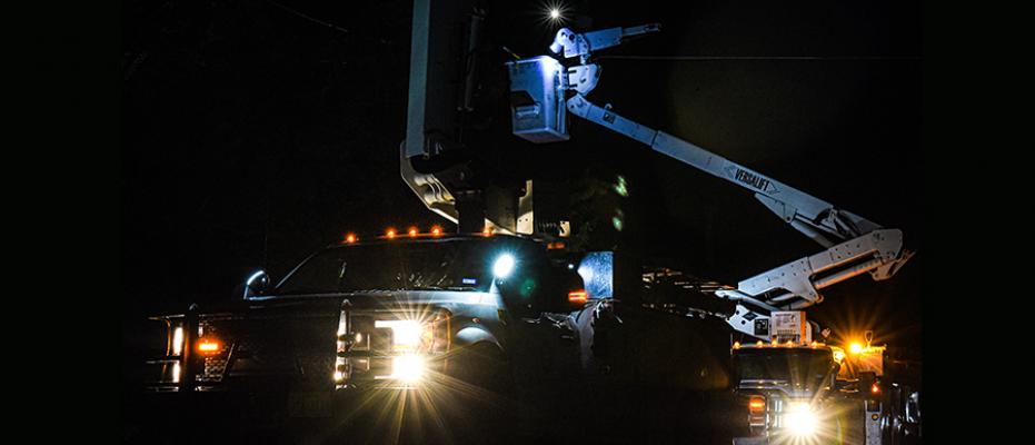 Crew restoring outage at night
